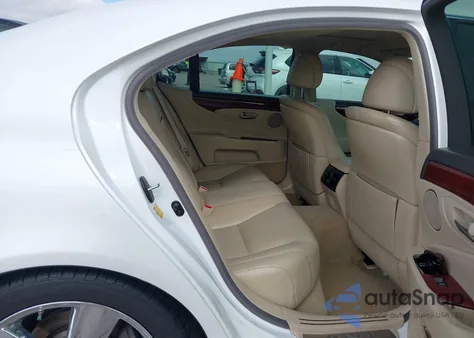 2012 Lexus Ls 460 z USA, uszkodzony, nr VIN JTHBL5EF9C5112232